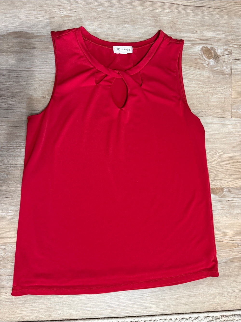Sleeveless Red Keyhole Tank with Neck Tie - Unbranded